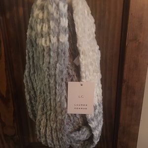 Lauren Conrad infinity scarf